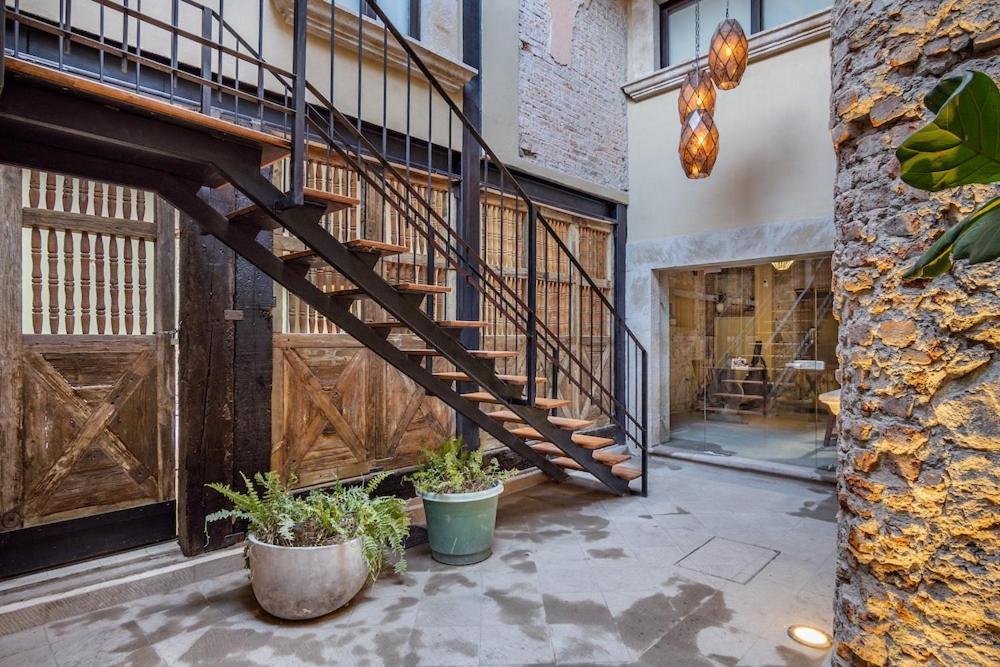 סאן מיגל דה אלנדה Best Location - New, Upscale, Modern Comfort מראה חיצוני תמונה